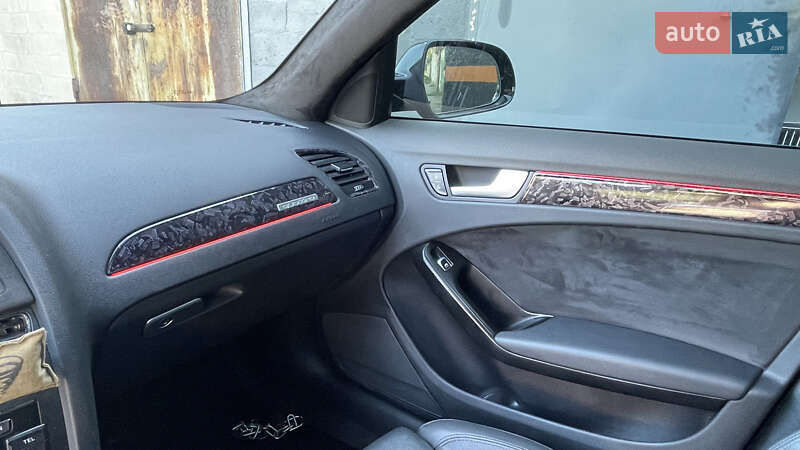 Седан Audi A4 2013 в Днепре