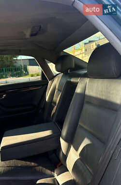 Седан Audi A4 2002 в 