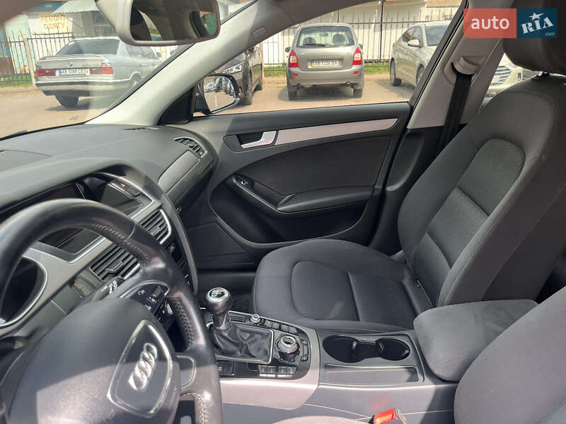 Универсал Audi A4 2013 в Одессе