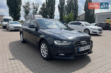 Универсал Audi A4 2013 в 