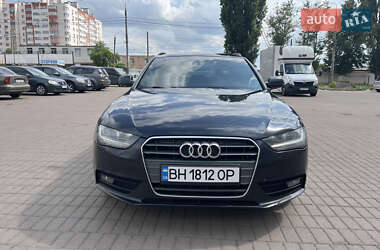 Универсал Audi A4 2013 в 