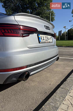 Седан Audi A4 2018 в 