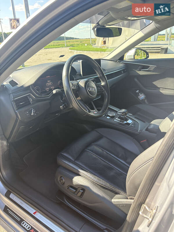 Седан Audi A4 2018 в Киеве