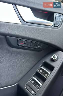 Седан Audi A4 2015 в 