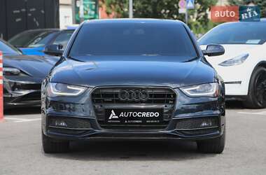 Седан Audi A4 2014 в 
