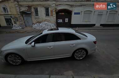 Седан Audi A4 2019 в 