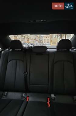 Седан Audi A4 2019 в 