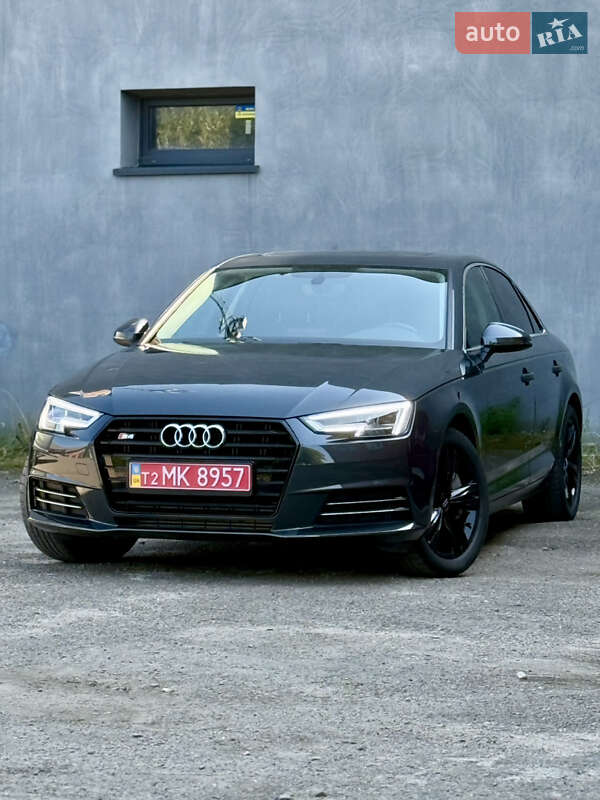 Audi A4 2017