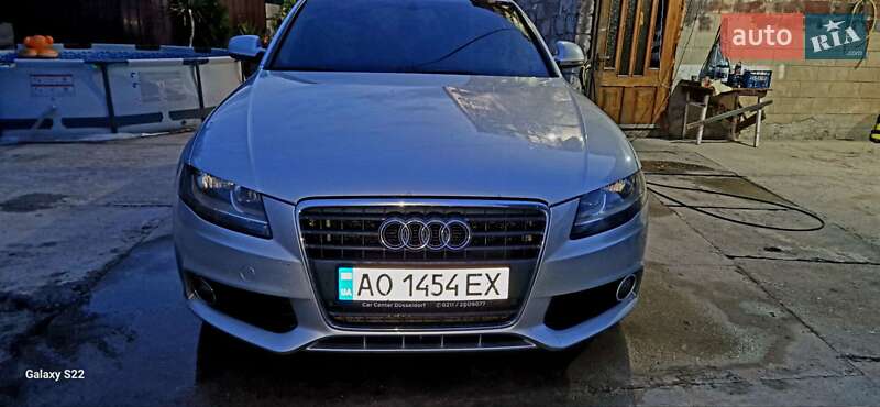 Универсал Audi A4 2011 в Берегово