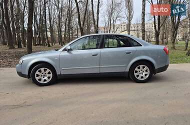 Седан Audi A4 2001 в 