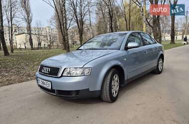 Седан Audi A4 2001 в 