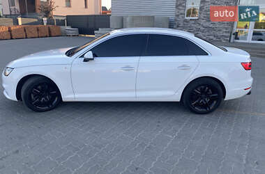 Седан Audi A4 2016 в 