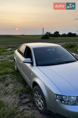 Седан Audi A4 2002 в 