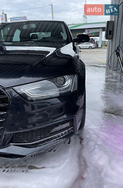 Седан Audi A4 2014 в 