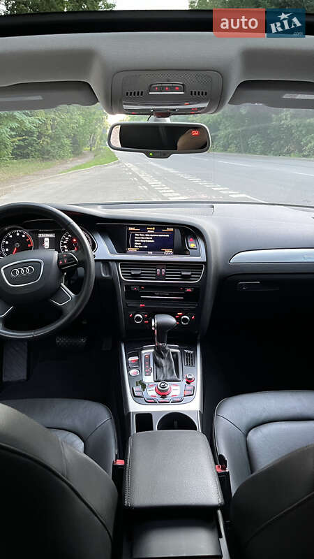 Седан Audi A4 2014 в Полтаве
