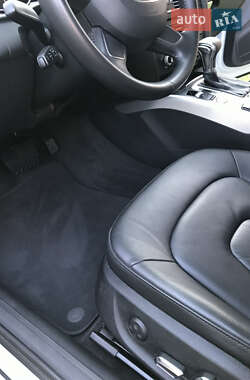 Седан Audi A4 2014 в 