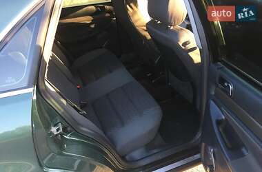 Седан Audi A4 2000 в 
