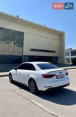 Седан Audi A4 2016 в 