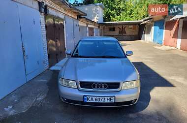 Седан Audi A4 1999 в 