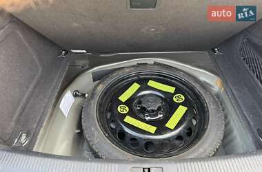 Седан Audi A4 2012 в 
