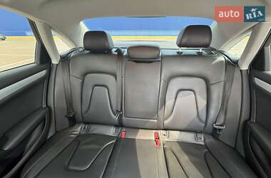 Седан Audi A4 2012 в 