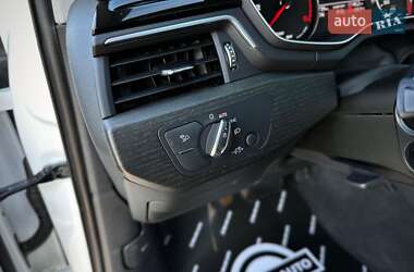 Седан Audi A4 2021 в 