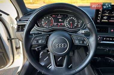 Седан Audi A4 2021 в 