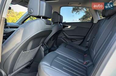 Седан Audi A4 2021 в 