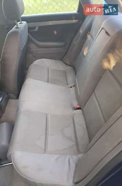 Седан Audi A4 2001 в 