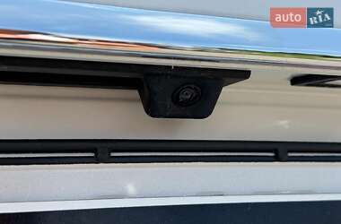 Седан Audi A4 2023 в 