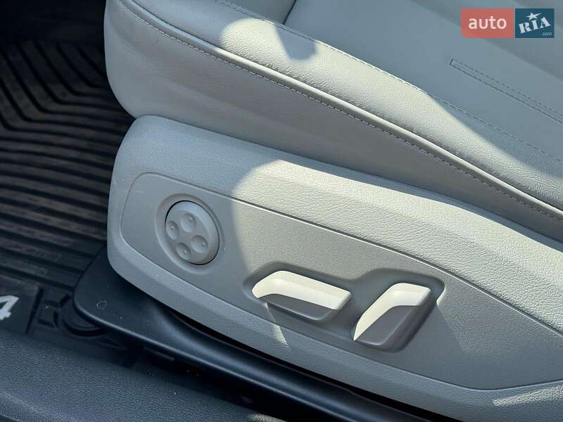Седан Audi A4 2023 в Виннице фото 22 Седан Audi A4 2023 в Виннице