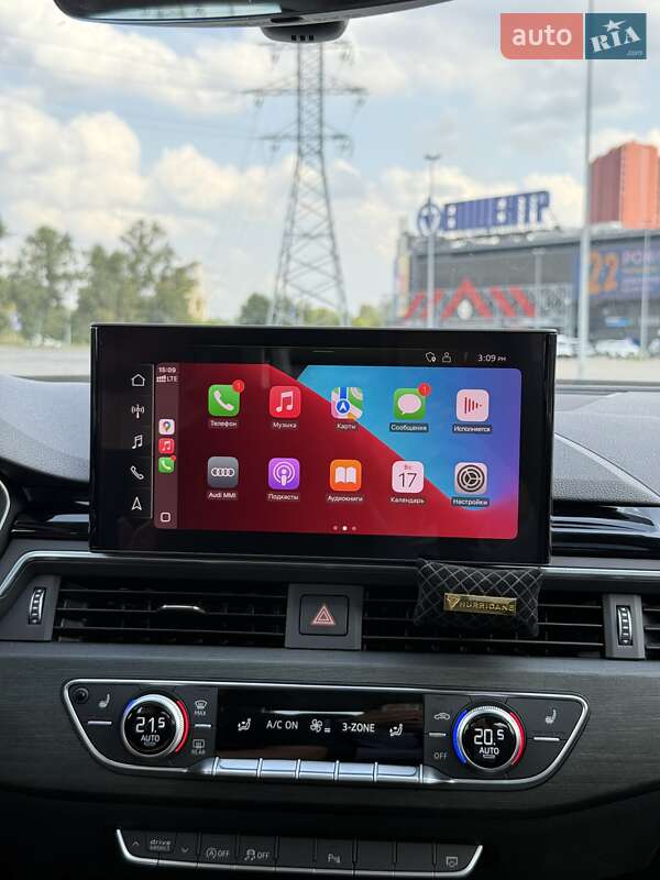 Седан Audi A4 2020 в Киеве