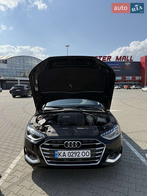 Седан Audi A4 2020 в Киеве