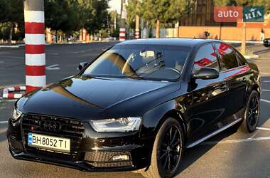Седан Audi A4 2014 в Одесі