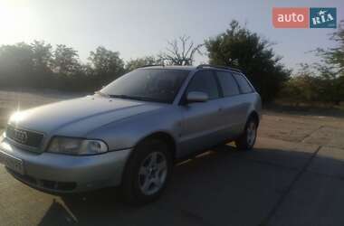 Универсал Audi A4 1997 в 