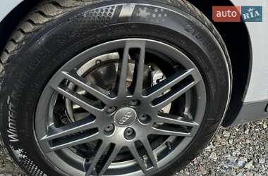 Седан Audi A4 2000 в 
