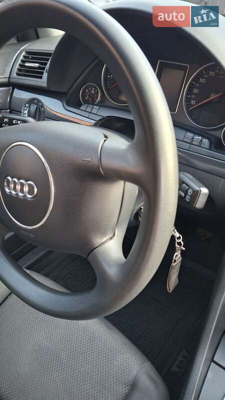 Универсал Audi A4 2004 в Киеве фото 3 Универсал Audi A4 2004 в Киеве