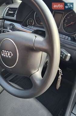 Универсал Audi A4 2004 в 