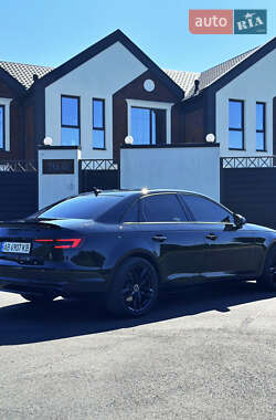 Седан Audi A4 2017 в 