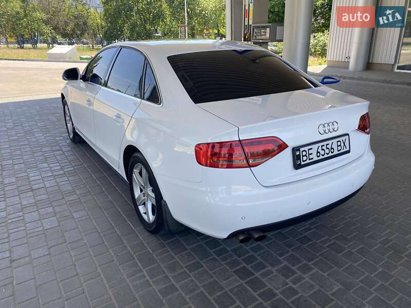 Седан Audi A4 2008 в Николаеве