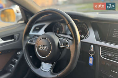 Седан Audi A4 2016 в 