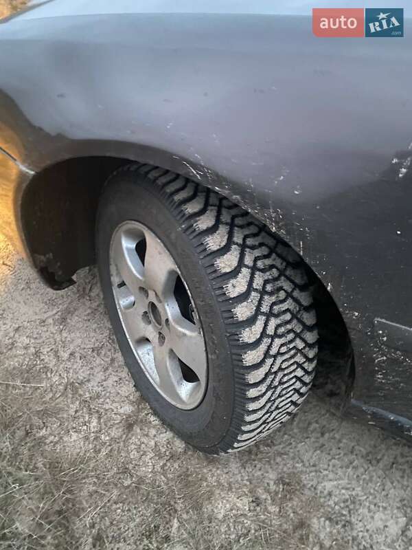Универсал Audi A4 2001 в 