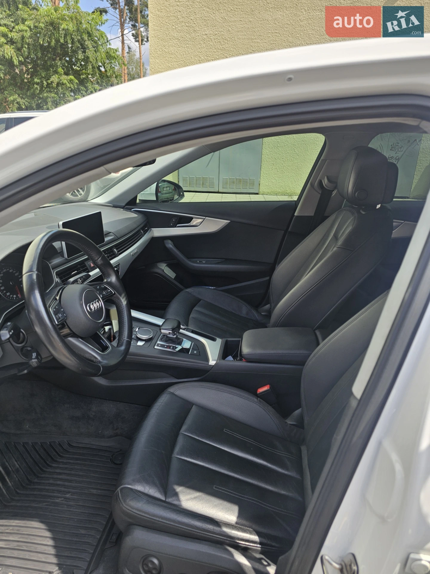 2015 Audi A4 - мініатюра 12