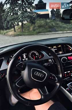 Седан Audi A4 2014 в 