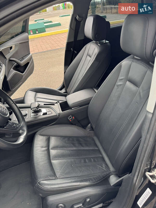Седан Audi A4 2017 в Николаеве