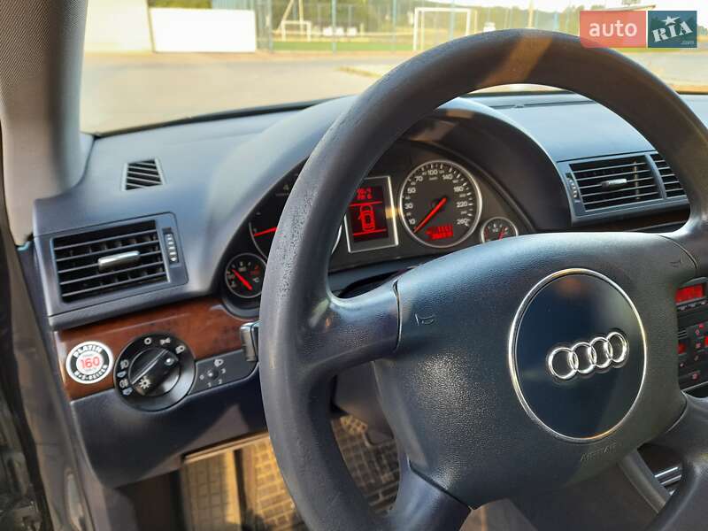 Седан Audi A4 2001 в Львове фото 11 Седан Audi A4 2001 в Львове