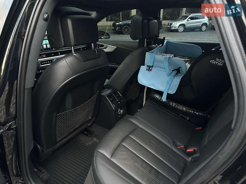 Седан Audi A4 2016 в Днепре