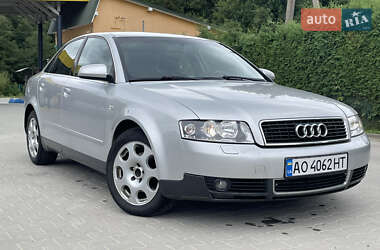 Седан Audi A4 2001 в 