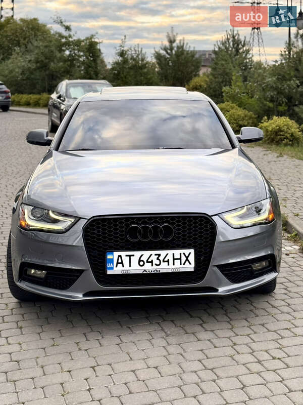 Седан Audi A4 2014 в 