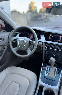 Седан Audi A4 2011 в 